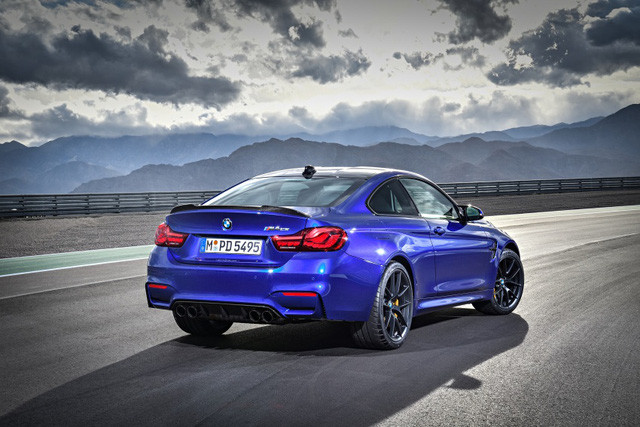 Theo hãng BMW, M4 CS sẽ được sản xuất trong 2 năm, từ nay đến 2019. Hiện chưa rõ giá bán cũng như số lượng sản xuất cụ thể của mẫu xe thể thao hạng sang này.