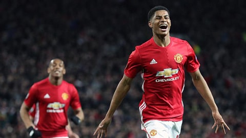 Đồng đội ở M.U đặt trọn niềm tin vào Rashford.