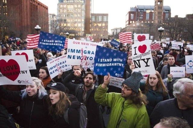 ​Biểu tình phản đối chính sách nhập cư của ông Trump