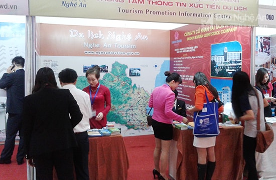 Nghệ An tham gia Hội chợ Du lịch Quốc tế Việt Nam - VITM Hà Nội. Ảnh: C.T.V