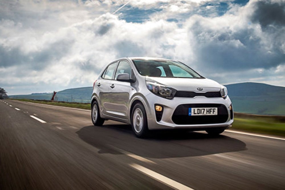 Kia Morning 2017 được bán tại thị trường châu Âu, với giá khởi điểm 9.450 bảng Anh (khoảng 275 triệu đồng).