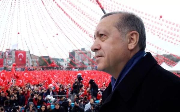 Dù gây tranh cãi, ông Tayyip Erdogan vẫn được ủng hộ để trở thành một “siêu Tổng thống”.