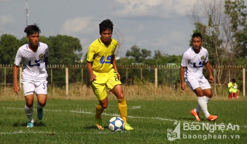  U17 SLNA được  cho là đã rơi vào vòng đấu dễ thở. Ảnh: Trung Won. 