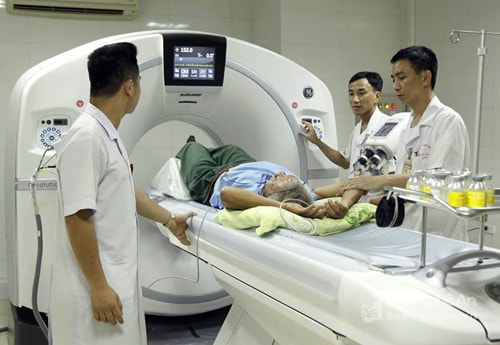 Đưa vào hoat động máy chụp CT scanner hiện đại nhất tại Bệnh viện đa khoa Cửa Đông. Ảnh: PV