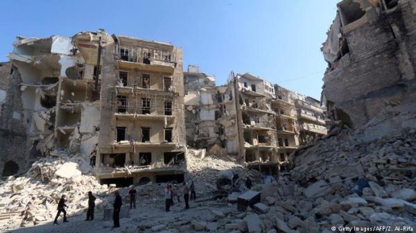 Syria chỉ còn là đống hoang tàn sau xung đột kéo dài nhiều năm. Ảnh AFP