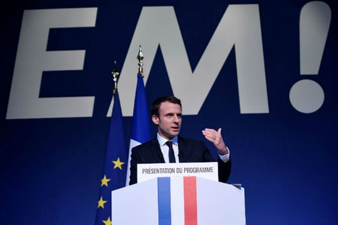 Macron tranh cử Tổng thống Pháp với phong trào do ông sáng lập 