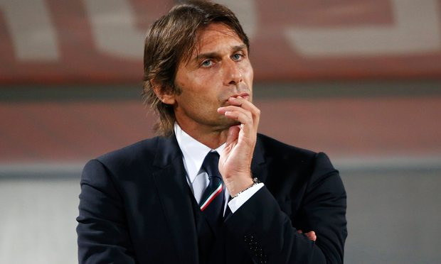 Trong lần đầu tiên HLV Antonio Conte dẫn dắt, Chelsea đã vô địch sớm 2 vòng đấu một cách xứng đáng. Ảnh: Internet.