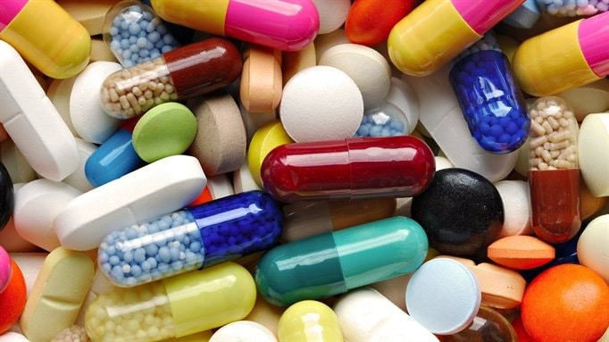 Các thành phần trong mỹ phẩm và thuốc rất dễ bị biến đổi, biến chất và gây hại cho người sử dụng.