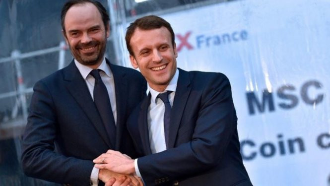 Pháp có thủ tướng mới, trẻ như tổng thống 