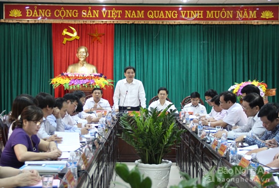 Quang cảnh cuộc làm việc. Ảnh: Mai Hoa