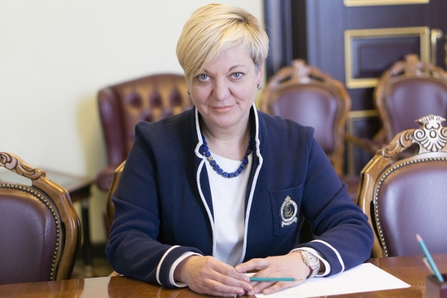  Valeriya Gontareva, Thống đốc Ngân hàng Trung ương Ukraine phải từ chức hồi tháng 4 sau khi bị các đối thủ chính trị đe dọa. (Bloomberg)