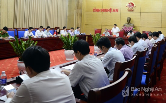 Quang cảnh buổi làm việc.