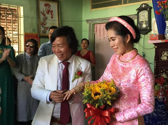 ... nhưng là đám cưới của đạo diễn Nguyễn Tranh.