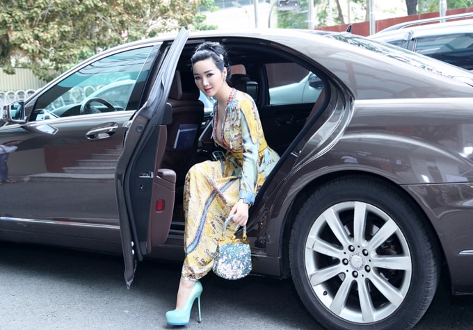 giang-my-dien-cay-hang-hieu-khoe-nhan-sac-goi-cam-o-tuoi-46
