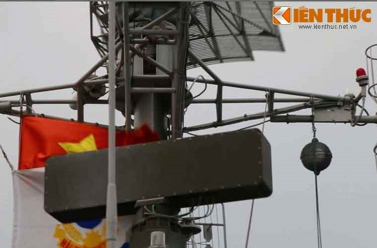 Thiết bị máy trả lời MTL-VN3 có kết cấu nhỏ, gọn dễ dàng lắp đặt trong khoang máy của tàu hải quân.
