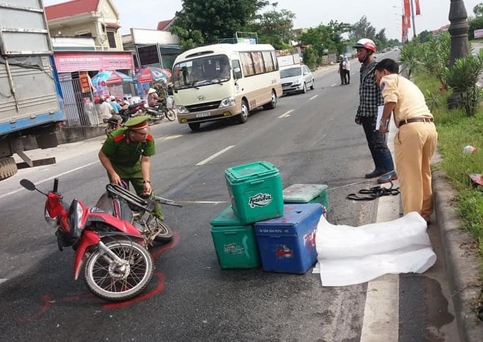 Lực lượng chức năng đã khám nghiệm hiện trường. Ảnh: Đức Hiếu