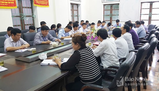 Toàn cảnh buổi sinh hoạt chi bộ thường kỳ. Ảnh: Trung Thành