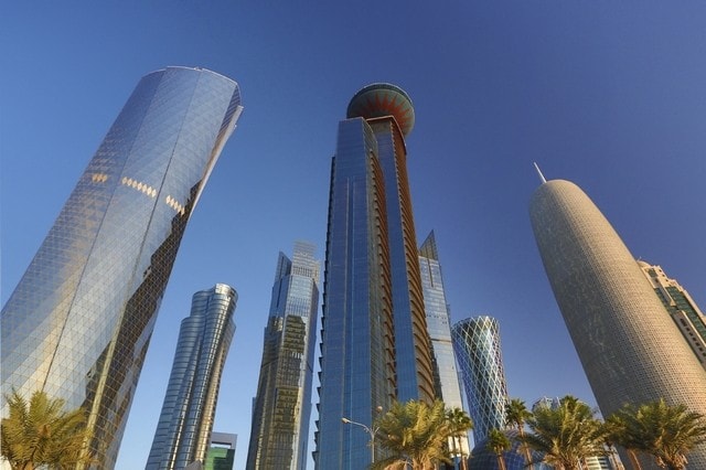 Các công dân UAE bị cấm đi lại hoặc lưu trú tại Qatar. Ảnh: Getty