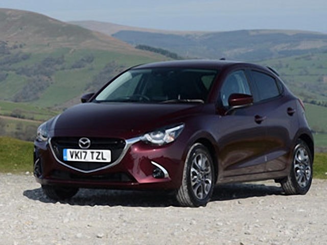 mazda2 tech edition dac biet gia 441 trieu dong hinh anh 1