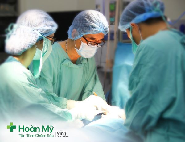 Bệnh viện Quốc tế Vinh đã triển khai thành công phương pháp điều trị bệnh bằng phẫu thuật nội soi cắt hạch thần kinh giao cảm ngực.