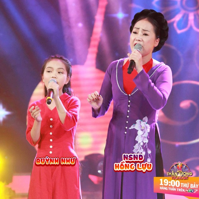 NSND Hồng Lựu song ca cùng Quỳnh Như trên sân khấu “Thần tượng tương lai” (ảnh của chương trình)
