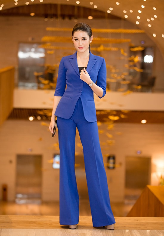 huyen-my-thanh-lich-voi-suit-mau-noi-5