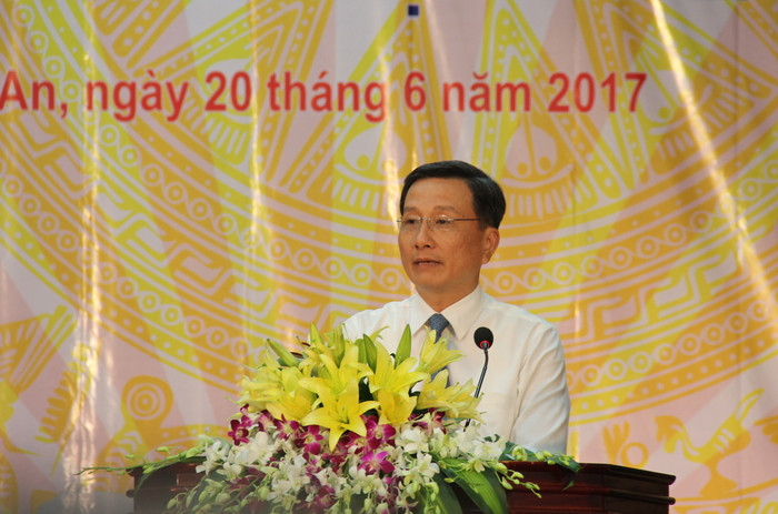 Đồng chí Lê Quang Huy - Phó Bí thư Tỉnh ủy phát động Giải báo chí xây dựng Búa Liềm Vàng năm 2017. Ảnh: Hoài Thu