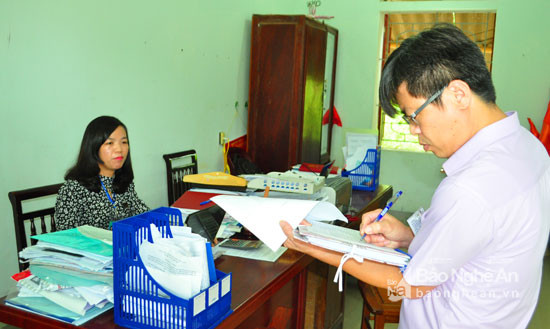 Kiểm tra chấp hành kỷ luật, kỷ cương hành chính tại UBND huyện Nghĩa Đàn