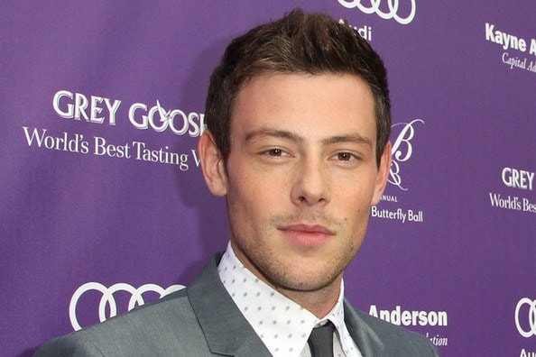 Cory Monteith là sao trẻ mới nhất của làng giải trí chết vì sốc ma túy. Cory Monteith bị phát hiện đã chết tại khách sạn Fairmont Pacific Rim, Vancouver ngày 13 tháng 7. Báo cáo pháp y vừa mới được tuyên bố cho biết, cái chết của Cory do một loại độc tố được kết hợp từ rượu và ma túy gây ra.