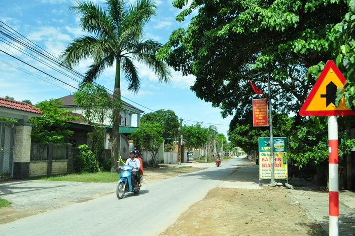 Một góc nông thôn mới ở xóm Xuân Hùng, xã Nghi Đức (TP. Vinh). Ảnh: N.H