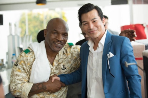 Mike Tyson và Trần Bảo Sơn.