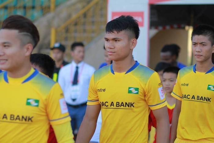 Không chứng tỏ được nhiều tại V.League 2017, Xuân Mạnh lỡ cơ hội lên tuyển U22 Việt Nam.  Ảnh: Trung Kiên.