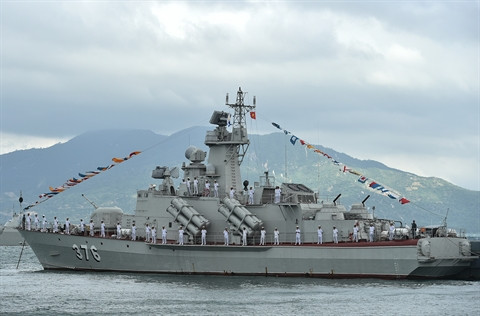 Tàu tên lửa Molniya 1241.8 số hiệu 376 của Hải quân nhân dân Việt Nam