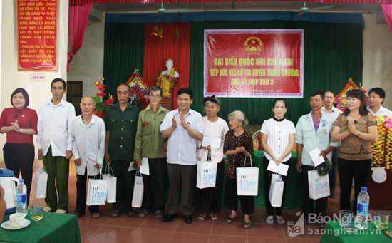 Đoàn công tác Trung ương và lãnh đạo tỉnh về khu di tich Kim Liên 