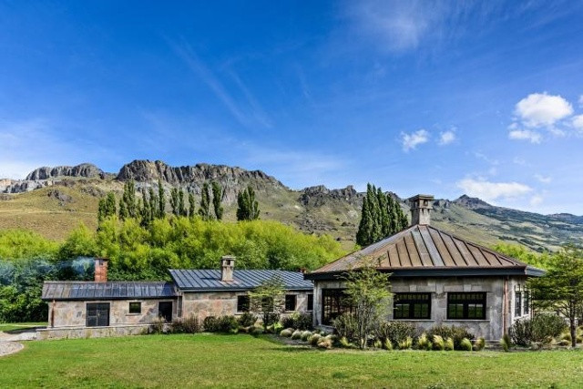 Khu nghỉ dưỡng The Lodge nằm ở trung tâm Vườn Quốc gia Patagonia ở Chile.