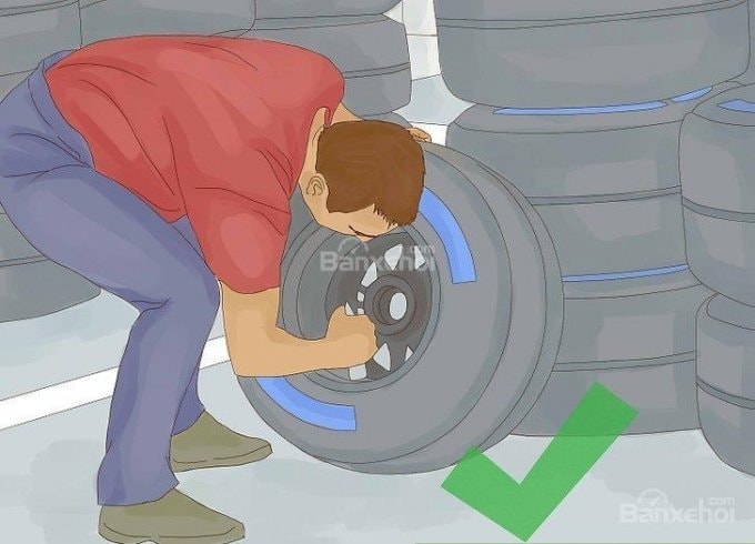 lốp ô tô, thủng lốp, nổ lốp, kinh nghiệm lái xe, lốp xe