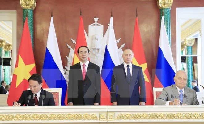 Chủ tịch nước,Trần Đại Quang,Chủ tịch nước thăm Nga,Putin,Biển Đông