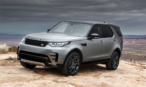 Độ cao gầm của Land Rover Discovery từ 221-281,9 mm.