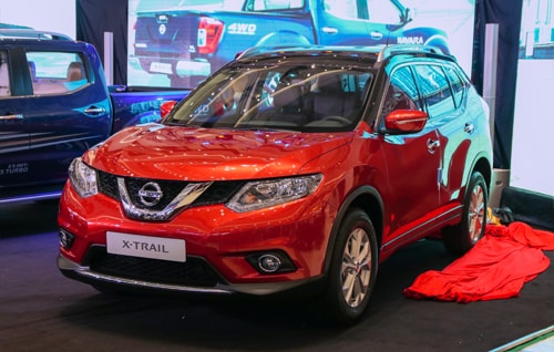 X-Trail Premium L có giá 933 triệu. 