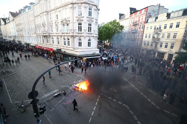 Người biểu tình phản đối G20 ở Hamburg, Đức. Ảnh: Reuteurs