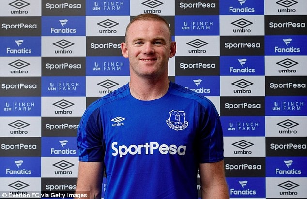 Tiền đạo Rooney chính thức trở lại sân Goodison Park.  Ảnh: Internet