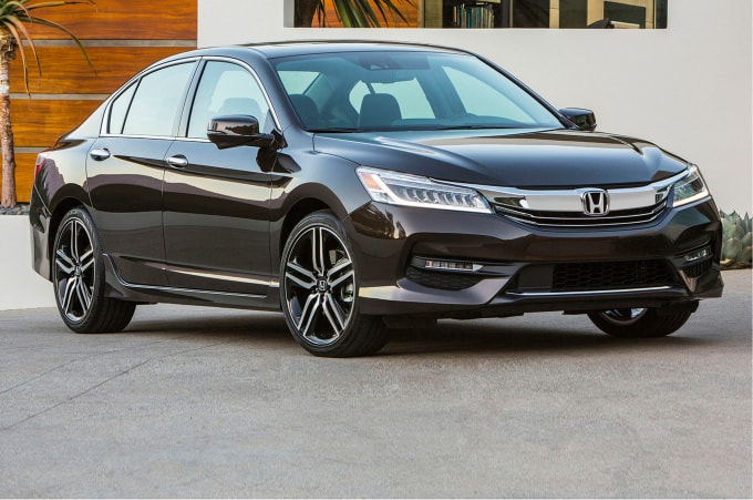 Honda Accord 2016.