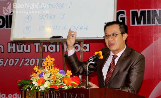 Doanh nhân Nguyễn Hữu Thái Hòa tham gia diễn giả tại hội thảo. Ảnh: Nguyên Nguyên