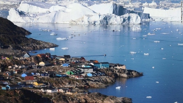 Greenland: Nhiều người ngạc nhiên khi biết Greenland không phải một quốc gia được công nhận, mà là vùng thuộc Đan Mạch. Vịnh băng Ilussant là một trong những điểm đến được UNESCO đề cao.