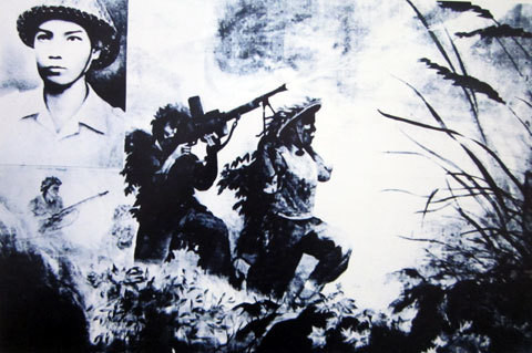 Anh hùng liệt sĩ Bế Văn Đàn (1931 - 1954) xung phong lấy vai làm giá súng cho đồng đội tiêu diệt quân thù trong chiến dịch Điện Biên Phủ, 1954.
