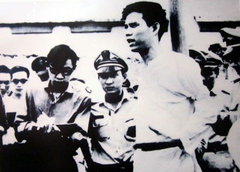 Anh hùng liệt sĩ Nguyễn Văn Trỗi (1940 - 1964), người đã thực hiện cuộc đánh bom nhằm vào Bộ trưởng Quốc phòng Hoa Kỳ McNamara, song không thành công.