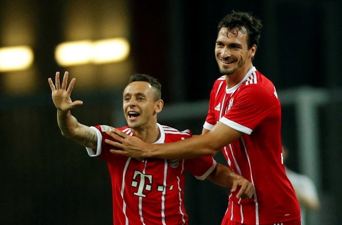 ​Chelsea gục ngã trước Bayern Munich tại Singapore