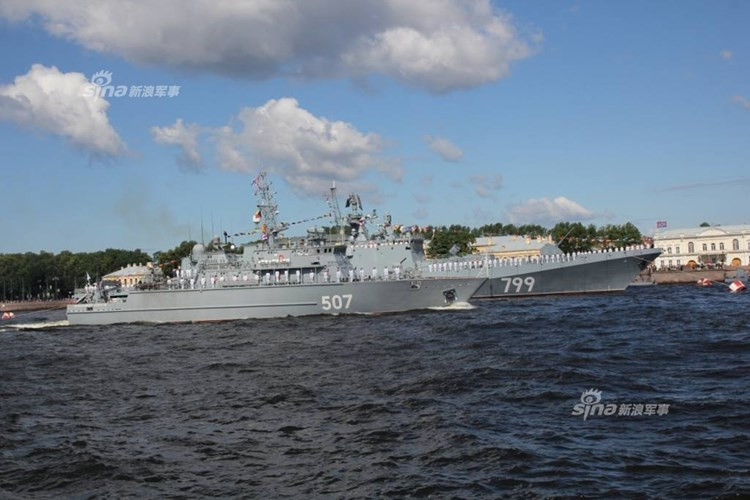 Rất nhiều tàu chiến hiện đại của Hải quân Nga sẽ xuất hiện trên dòng sông Neva thơ mộng vào ngày 31/7 tới đây. Nguồn ảnh: Sina