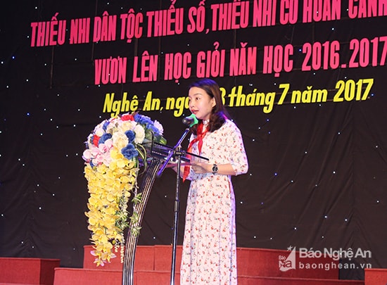 Phó Bí thư Tỉnh đoàn phát biểu tại liên hoan. Ảnh: Phước Anh