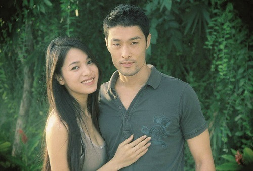 Johnny Trí Nguyễn và Nhung Kate.